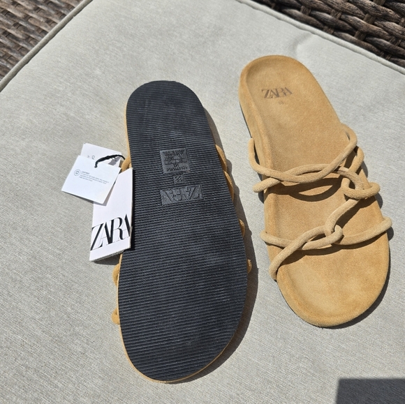 Zara Ochre Tan Brown 100% Geniune Leather Suede Straps Slides Size 8 8.5 - Picture 2 of 5